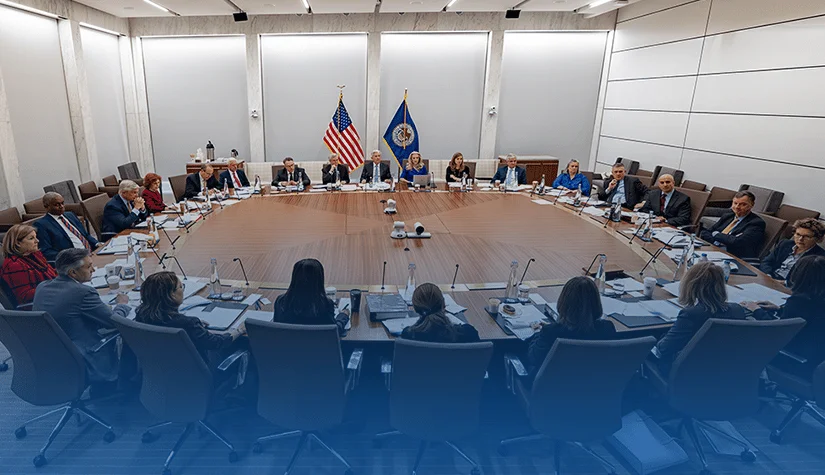FOMC là gì