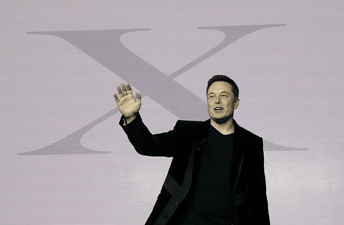 Elon Musk là ai